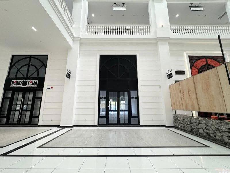 Retail Space untuk Disewa di Iskandar Puteri (Nusajaya) (Johor) - Joan Chia - Entrance - PropertyGuru.com.my