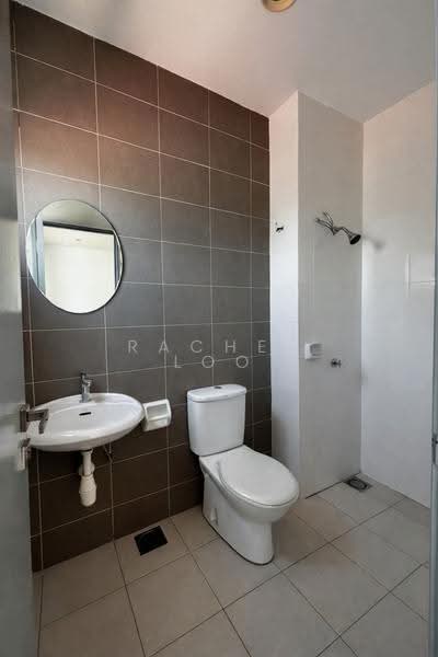 Rumah Bandar untuk Dijual di Petaling Jaya (Selangor) - Rachel Loo - Bathroom - PropertyGuru.com.my
