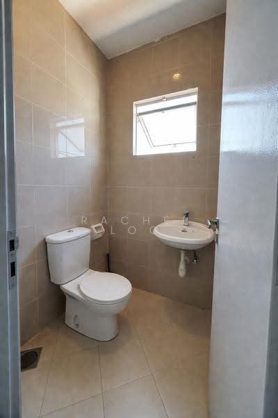 Rumah Bandar untuk Dijual di Petaling Jaya (Selangor) - Rachel Loo - Bathroom - PropertyGuru.com.my