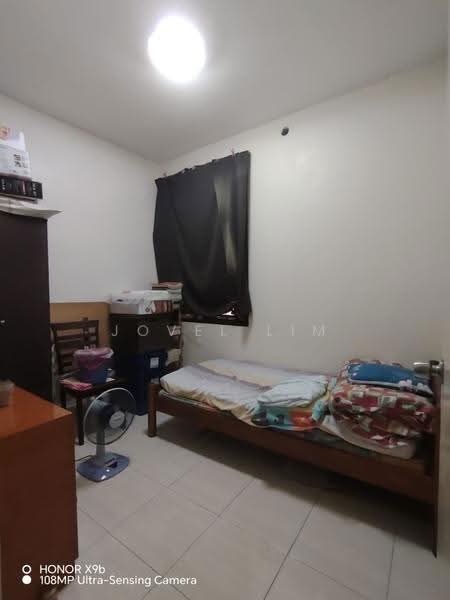 Pangsapuri untuk Dijual di Kipark Apartment - Jovel Lim - Bedroom - PropertyGuru.com.my