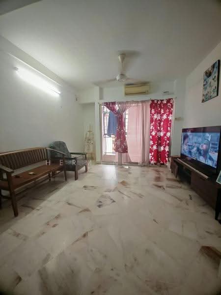 Apartment for Sale at Vista Lavender - Hermen Lau - Living Room - PropertyGuru.com.my