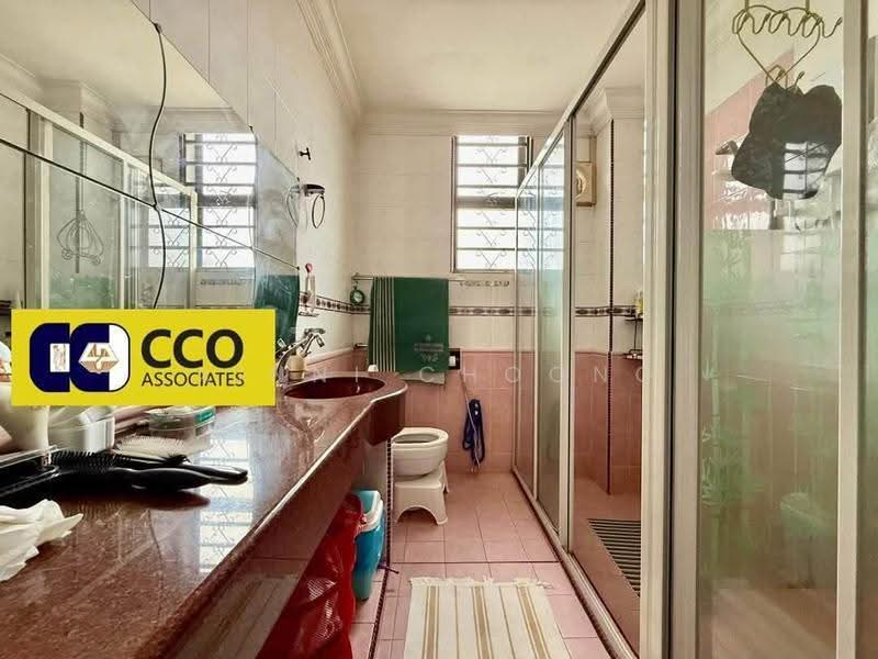 Rumah Teres 2.5-Tingkat untuk Dijual di Ipoh (Perak) - Xinni Choong - Bathroom - PropertyGuru.com.my