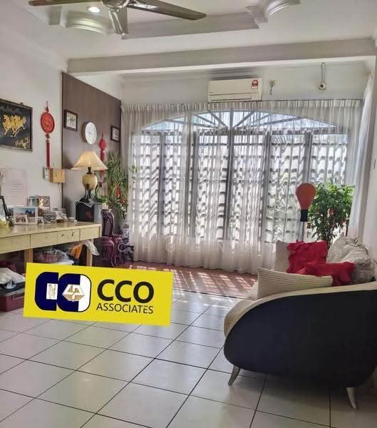 Rumah Teres 2.5-Tingkat untuk Dijual di Ipoh (Perak) - Xinni Choong - Living Room - PropertyGuru.com.my