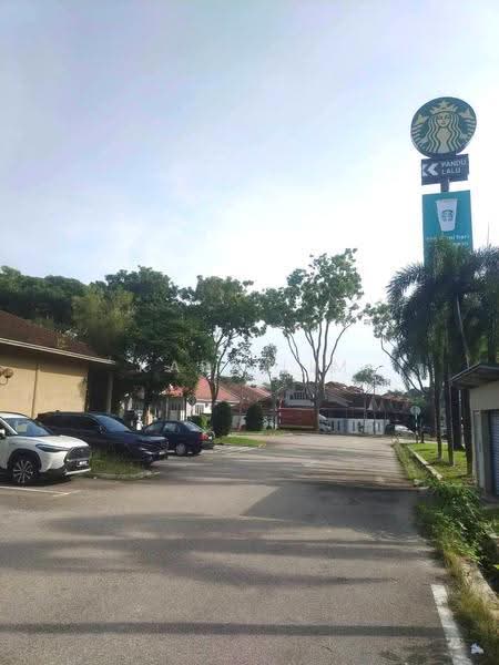 Rumah Teres 1.5-Tingkat untuk Dijual di Taman Seri Austin (Tebrau) - Karl Lim - Exterior - PropertyGuru.com.my