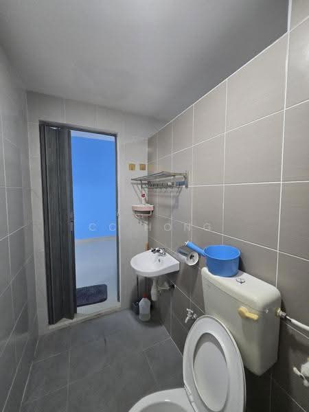 Apartment for Rent at Residensi Pandanmas 2 - CC Hong - Bathroom - PropertyGuru.com.my