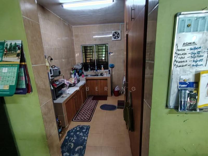 Rumah Teres 2-Tingkat untuk Dijual di Taman Sri Rampai (Wangsa Maju) - Amber Ng - Kitchen - PropertyGuru.com.my