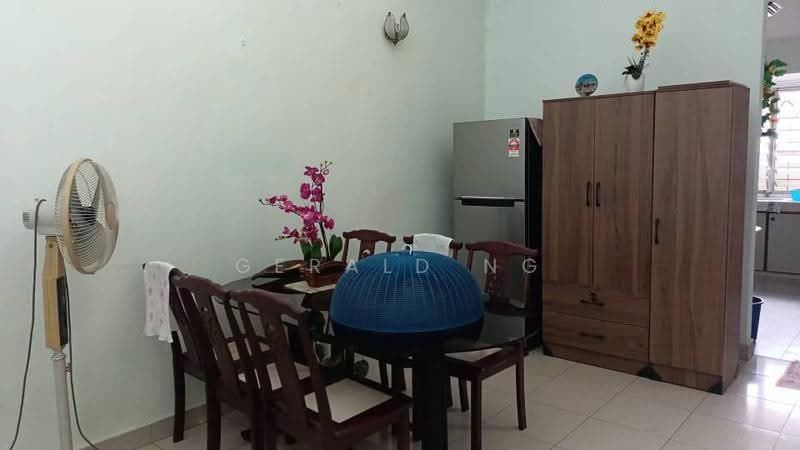 1-storey Terraced House for Sale in Petaling Jaya (Selangor) - Gerald Ng - Dining Room - PropertyGuru.com.my