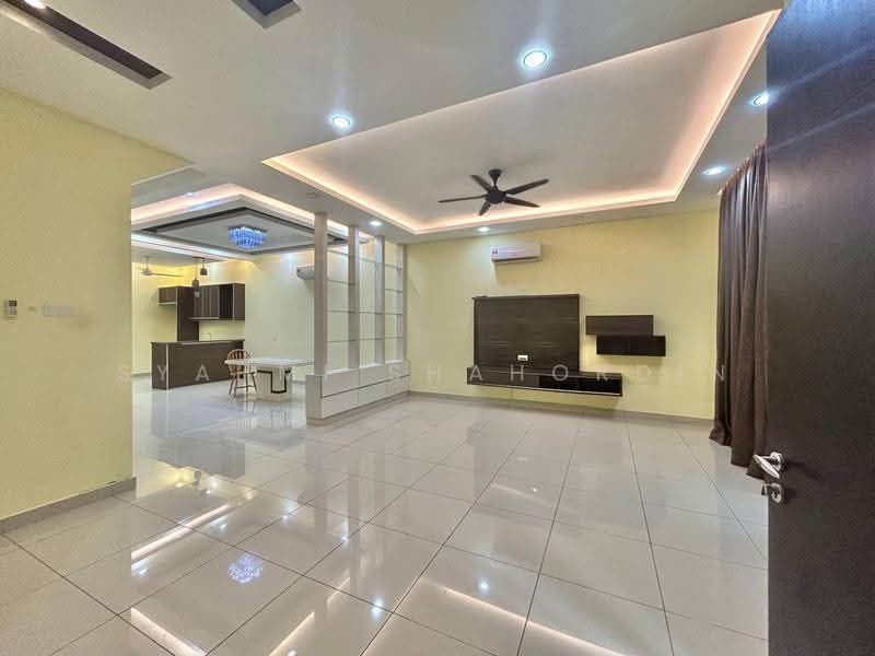 Rumah Teres 2-Tingkat untuk Dijual di Kajang (Selangor) - Syahmi Shahordin - Living Room - PropertyGuru.com.my