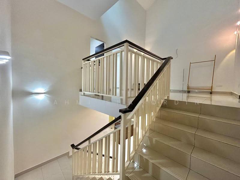 Rumah Teres 2-Tingkat untuk Dijual di Kajang (Selangor) - Syahmi Shahordin - Interior - PropertyGuru.com.my