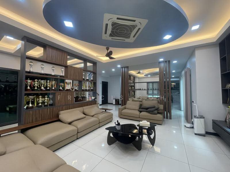Bungalow House for Sale in Taman Equine (Seri Kembangan) - Francis Soh - Living Room - PropertyGuru.com.my
