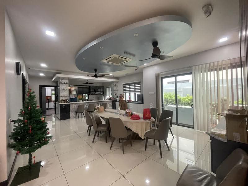Bungalow House for Sale in Taman Equine (Seri Kembangan) - Francis Soh - Dining Room - PropertyGuru.com.my