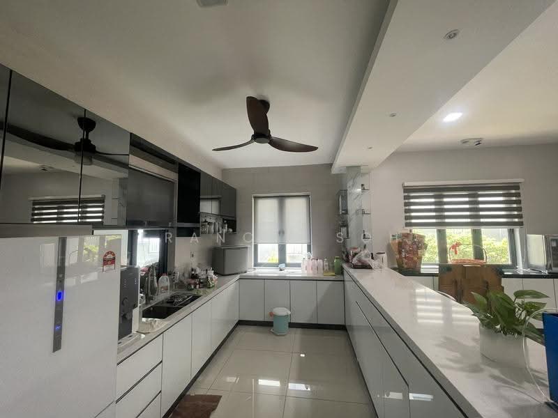 Bungalow House for Sale in Taman Equine (Seri Kembangan) - Francis Soh - Kitchen - PropertyGuru.com.my