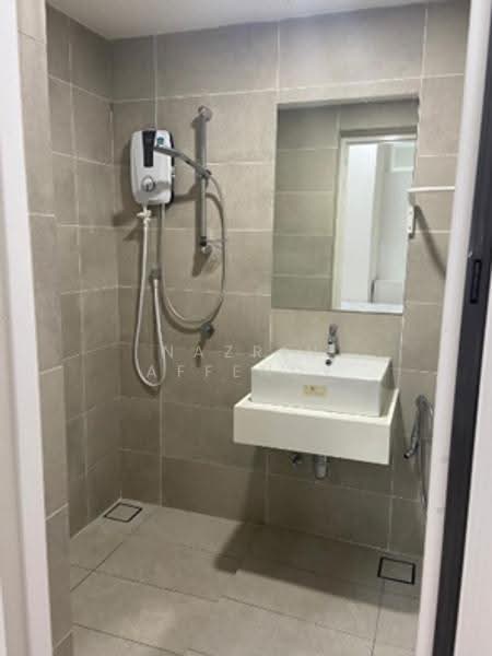 Kediaman Servis untuk Disewa di The Glenz @ Glenmarie - Nazrin Affendy - Bathroom - PropertyGuru.com.my