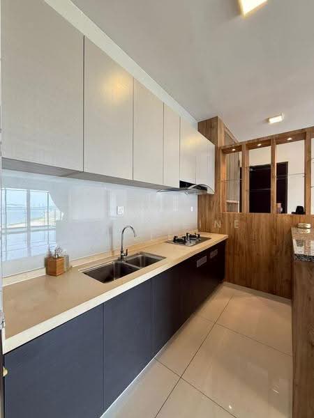 Kondominium untuk Disewa di Kings Bay @ Country Garden Danga Bay - Jacqueline Lee - Kitchen - PropertyGuru.com.my