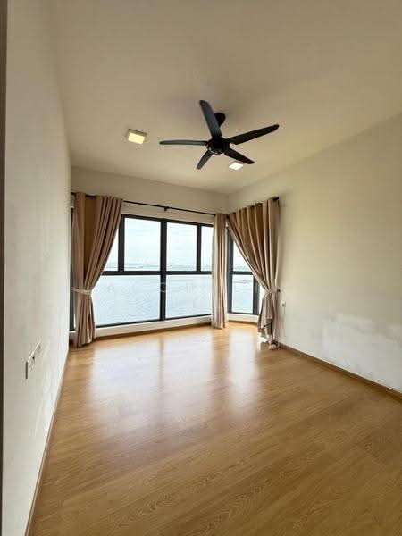 Kondominium untuk Disewa di Kings Bay @ Country Garden Danga Bay - Jacqueline Lee - View - PropertyGuru.com.my