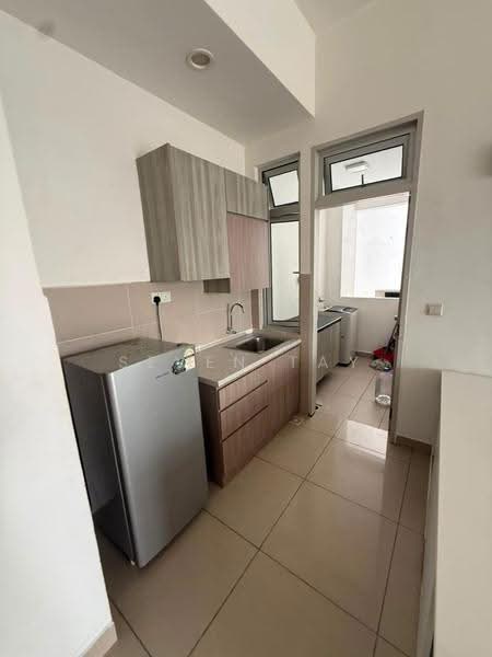 Kediaman Servis untuk Disewa di Centra Residences - Seven Tay - Kitchen - PropertyGuru.com.my