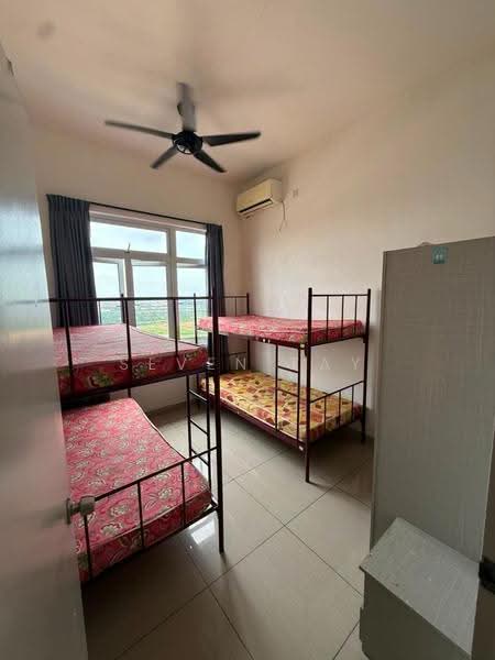 Kediaman Servis untuk Disewa di Centra Residences - Seven Tay - Bedroom - PropertyGuru.com.my