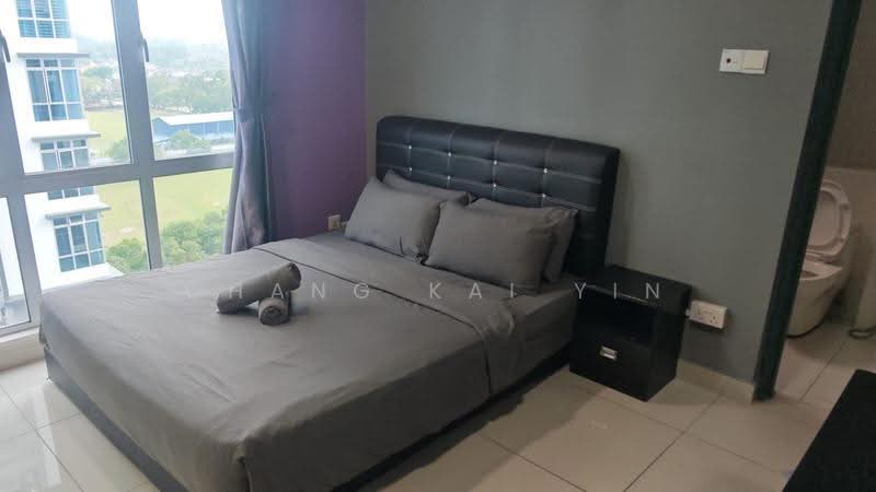 Kediaman Servis untuk Dijual di D'Ambience Residences (Pangsapuri Ikatan Flora) - Chang Kai Yin - Bedroom - PropertyGuru.com.my
