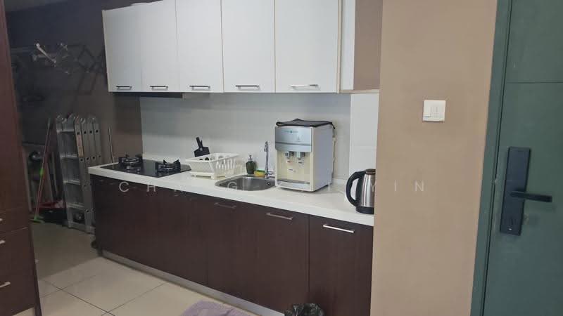 Kediaman Servis untuk Dijual di D'Ambience Residences (Pangsapuri Ikatan Flora) - Chang Kai Yin - Kitchen - PropertyGuru.com.my