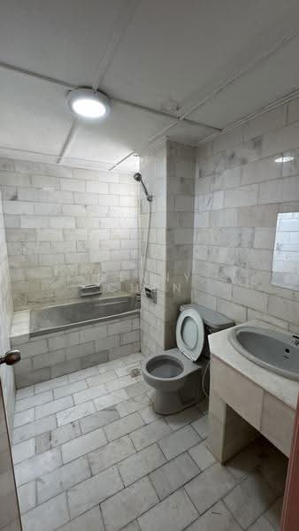 Condominium for Rent at Puncak Athenaeum - Denny Chen - Bathroom - PropertyGuru.com.my