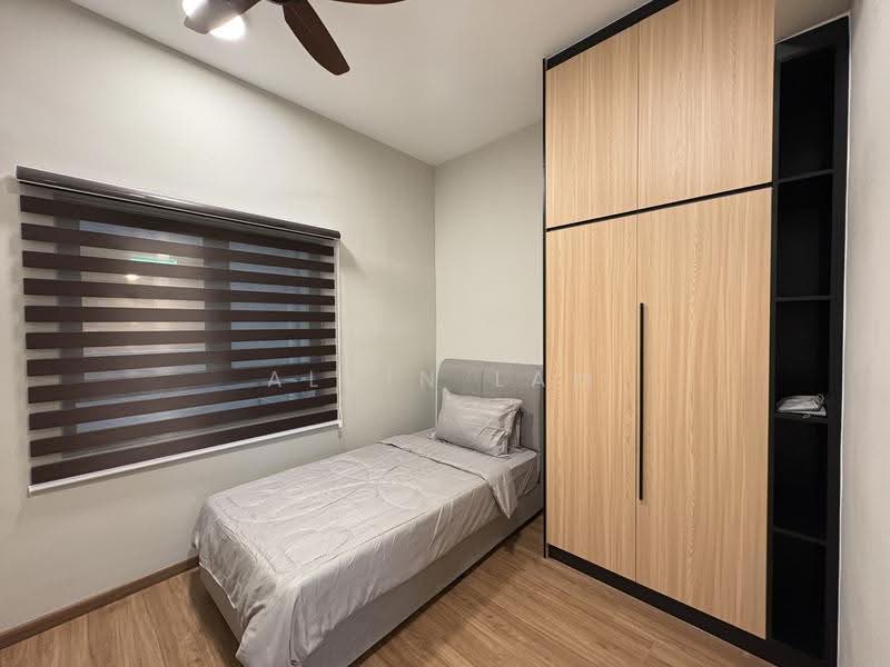 Kediaman Servis untuk Disewa di Residensi Ava @ Kiara Bay - Alvin Lam - Bedroom - PropertyGuru.com.my