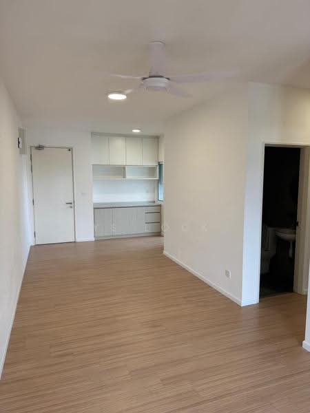Kediaman Servis untuk Dijual di Tuan 2egacy - YS Lock - Interior - PropertyGuru.com.my