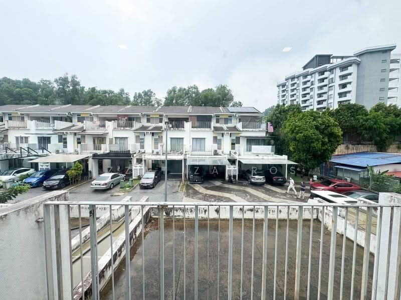 Rumah Teres 3-Tingkat untuk Dijual di Gombak (Selangor) - Izzat Zamros - Exterior - PropertyGuru.com.my