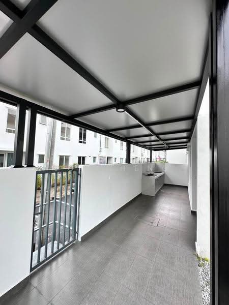 2-storey Terraced House for Rent in Iringan Bayu (Seremban) - Joey Heng - Exterior - PropertyGuru.com.my