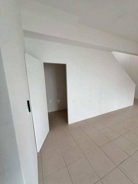 2-storey Terraced House for Rent in Iringan Bayu (Seremban) - Joey Heng - Interior - PropertyGuru.com.my