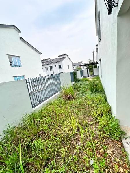 2-storey Terraced House for Rent in Iringan Bayu (Seremban) - Joey Heng - Exterior - PropertyGuru.com.my