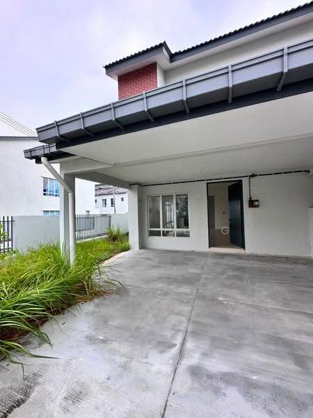 2-storey Terraced House for Rent in Iringan Bayu (Seremban) - Joey Heng - Exterior - PropertyGuru.com.my