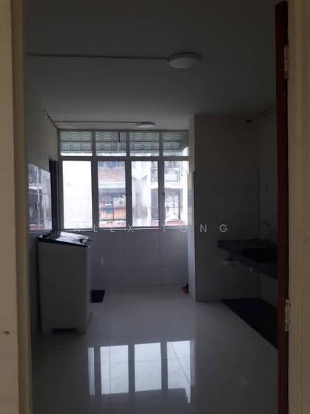 Flat for Sale at PKNS Seksyen 24 - Alex Tong - PropertyGuru.com.my