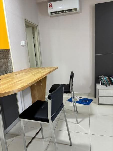 Service Residence for Rent at Liberty @ Arc - Alex Leaw - Dining Room - PropertyGuru.com.my