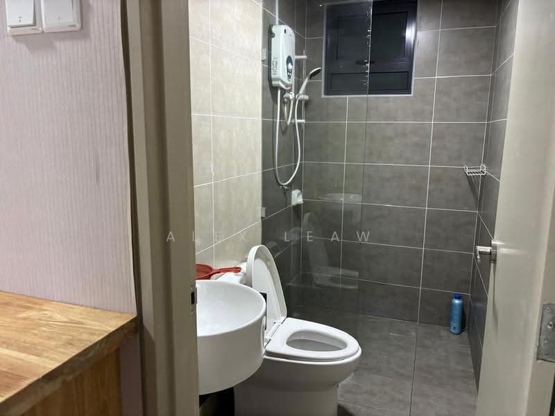 Service Residence for Rent at Liberty @ Arc - Alex Leaw - Bathroom - PropertyGuru.com.my