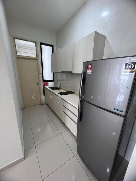 Kediaman Servis untuk Dijual di D'Summit Residences - Chang Kai Yin - Kitchen - PropertyGuru.com.my