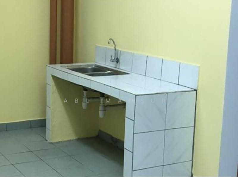 Shop for Sale in Taman Sepakat Indah (Kajang) - Abu Mansur - Kitchen - PropertyGuru.com.my
