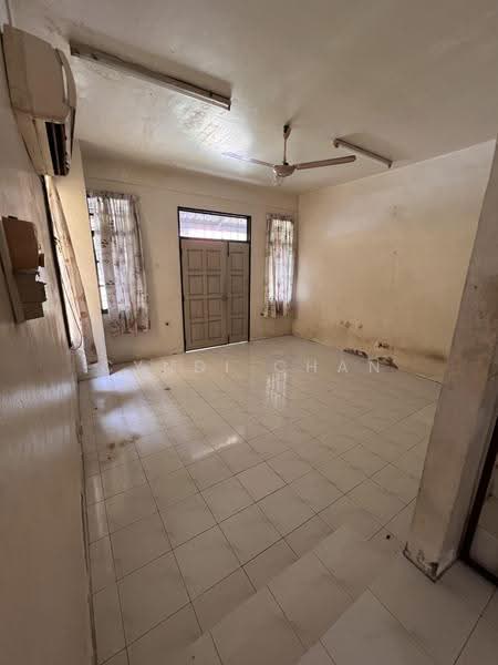 Rumah Teres 2-Tingkat untuk Dijual di Taman Idaman (Simpang Ampat) - Cyndi Chan - Interior - PropertyGuru.com.my