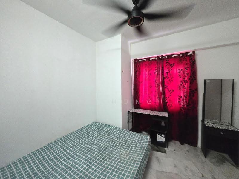 Kondominium untuk Disewa di Bukit Pandan Kondominium 2 - CC Hong - Bedroom - PropertyGuru.com.my