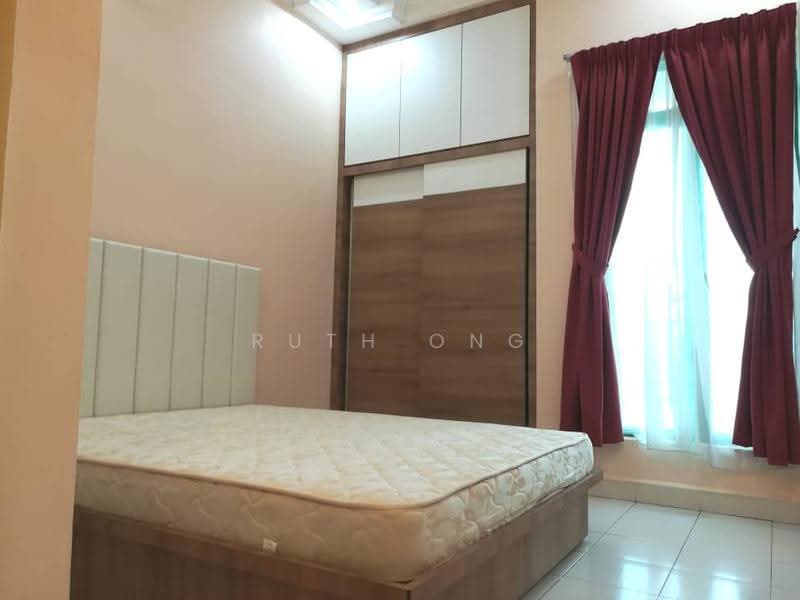Kondominium untuk Dijual di Tanjung Park Condominium - Ruth Ong - Bedroom - PropertyGuru.com.my