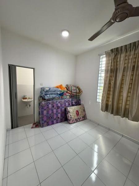 Terraced House for Rent in Taman Mutiara Rini (Skudai) - Teik Shen - Bedroom - PropertyGuru.com.my