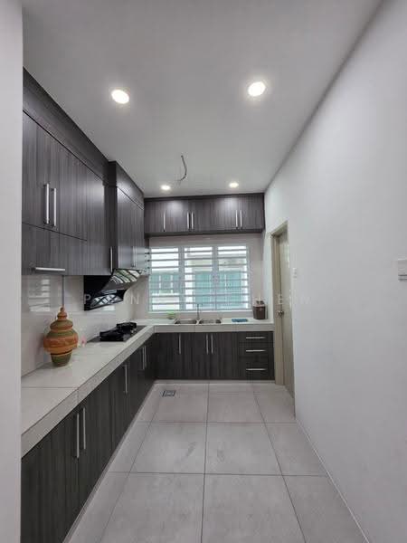 1.5-storey Terraced House for Rent in Ipoh (Perak) - PENNY CHEN - Kitchen - PropertyGuru.com.my