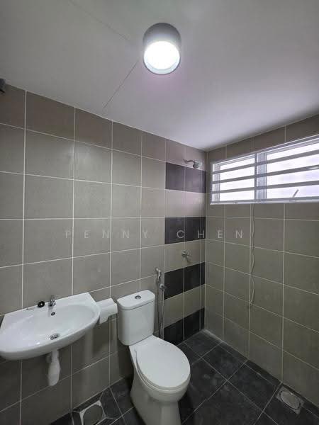 1.5-storey Terraced House for Rent in Ipoh (Perak) - PENNY CHEN - Bathroom - PropertyGuru.com.my