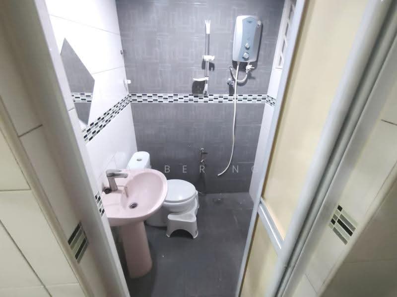 2-storey Terraced House for Sale in Wangsa Melawati (Wangsa Maju) - Amber Ng - Bathroom - PropertyGuru.com.my