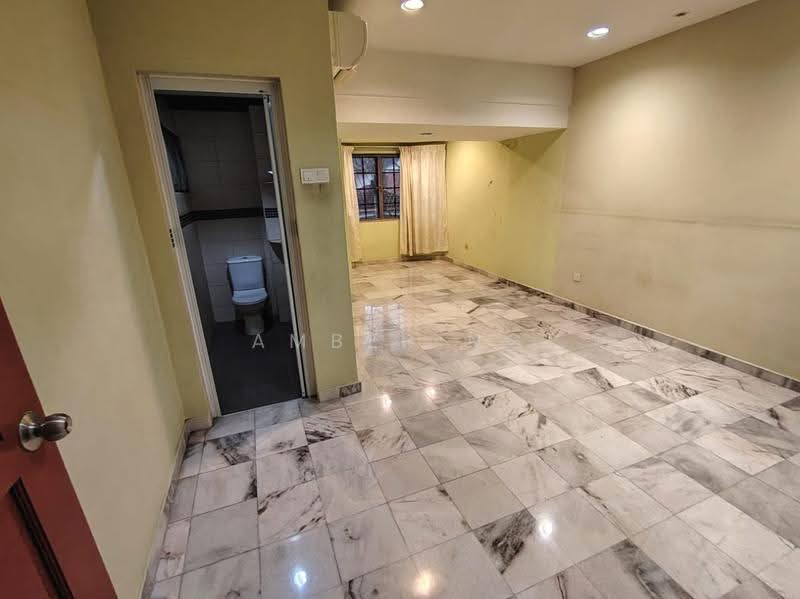 2-storey Terraced House for Sale in Wangsa Melawati (Wangsa Maju) - Amber Ng - Bathroom - PropertyGuru.com.my
