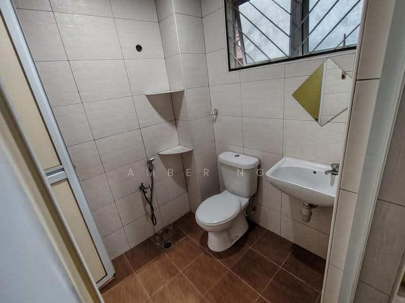 2-storey Terraced House for Sale in Wangsa Melawati (Wangsa Maju) - Amber Ng - Bathroom - PropertyGuru.com.my
