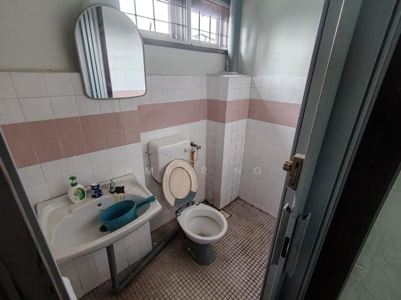 2-storey Terraced House for Sale in Wangsa Melawati (Wangsa Maju) - Amber Ng - Bathroom - PropertyGuru.com.my