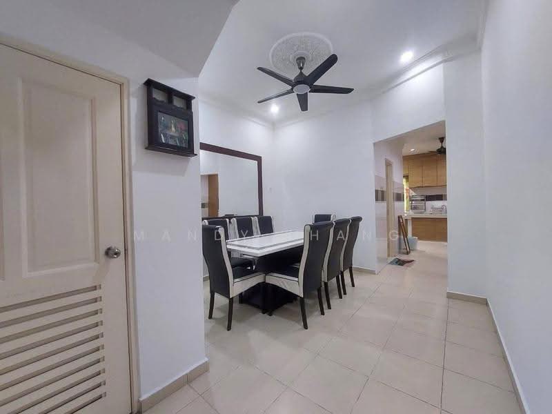 2-storey Terraced House for Rent in Bandar Seri Botani (Ipoh) - Mandy Phang - Dining Room - PropertyGuru.com.my