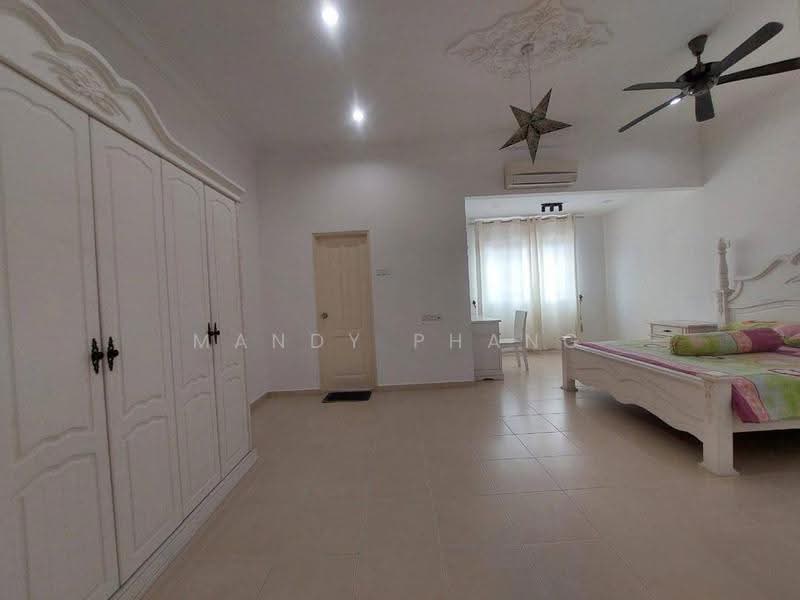2-storey Terraced House for Rent in Bandar Seri Botani (Ipoh) - Mandy Phang - Bedroom - PropertyGuru.com.my