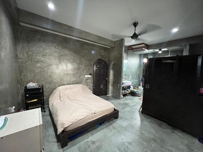 Rumah Berkembar untuk Dijual di Bukit Bendera (Ayer Itam) - Patrick Tang - Bedroom - PropertyGuru.com.my
