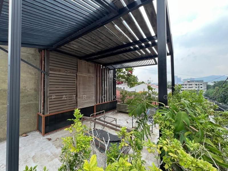 Rumah Berkembar untuk Dijual di Bukit Bendera (Ayer Itam) - Patrick Tang - Exterior - PropertyGuru.com.my